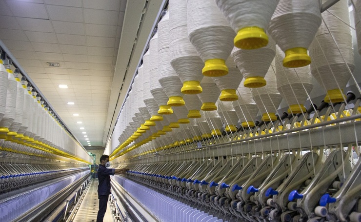 چوب لای چرخ نساجی اصفهان