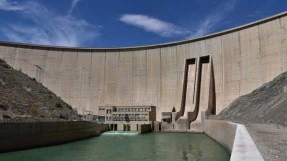 ۷۱ درصد سد زاینده‌رود خالی است