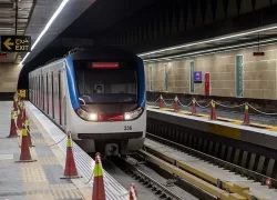 بررسی راهکارهای تأمین مالی خط دو متروی اصفهان با حضور نایب‌رئیس کمیسیون اقتصادی مجلس