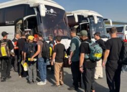 اعزام ۹۰ هزار زائر اربعین از استان اصفهان | مشارکت گسترده ناوگان حمل‌ونقل و صنایع بزرگ