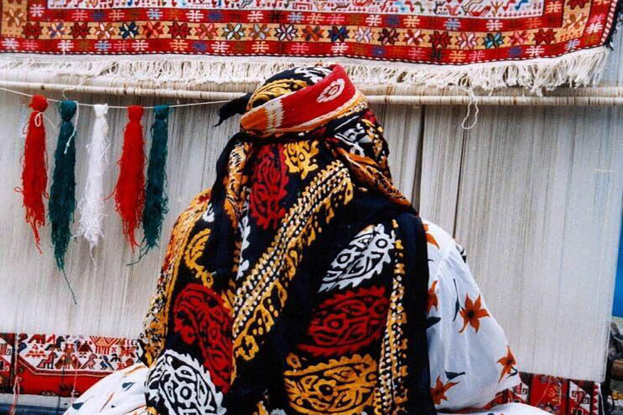 فرش اصفهان؛ هنر ناب ایرانی در آستانه فراموشی