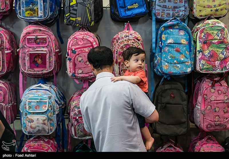 نمایشگاه ایران‌نوشت؛ قربانی دورزنی قانون یا سخت‌گیری‌های بی‌مورد؟