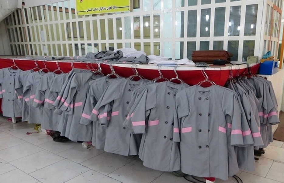 لباس فرم مدرسه؛ نماد هویت یا باری بر دوش خانواده؟