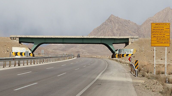 قاچاق کالا ضربه مهلک به اقتصاد ملی است