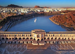 پتانسیل‌های بی‌نظیر گردشگری اصفهان؛ از صنعت تا طبیعت