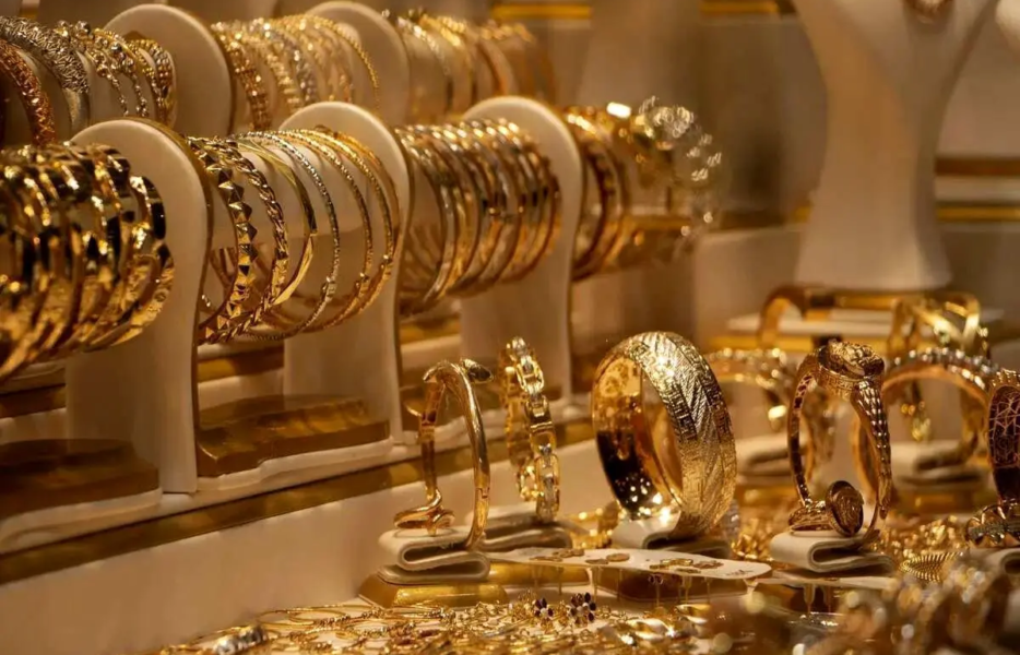 بازگشت میز طلا به اصفهان؛ گامی به سوی قطب ملی طلا و جواهر ایران