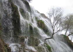 نیاسر: پایتخت نجوم و کهن‌باغ‌شهر ایران