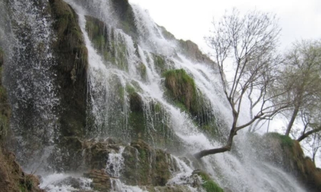 نیاسر: پایتخت نجوم و کهن‌باغ‌شهر ایران