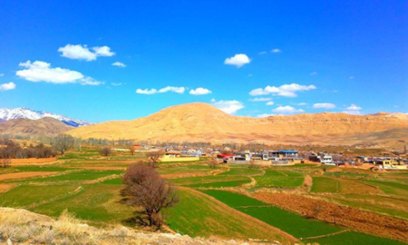 جوشقانِ قالی؛ دیار عطر و ترنج در دامنه کوه‌های اصفهان