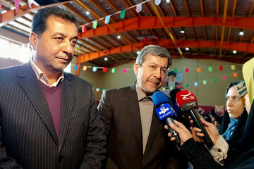 افتتاح و کلنگ‌زنی ۱۷۴۸ طرح دهه فجر در اصفهان با اعتبار ۴۸ هزار میلیارد تومان