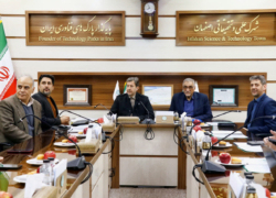 شهرک علمی و تحقیقاتی اصفهان نباید به پارکینگ شرکت‌های دانش‌بنیان پایتخت تبدیل شود