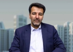 هشدار یک تحلیلگر اقتصادی: بحران «ارزش افزوده صفر» گریبان‌گیر اقتصاد ایران شد/ خریداران طلا و ارز در «بلاهت محض» هستند