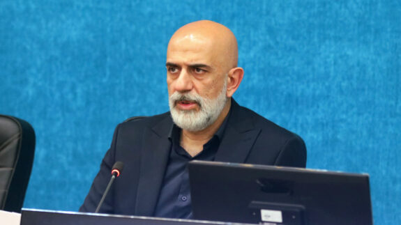 پیش‌بینی ذخیره آرد و نانوایی دوگانه‌سوز در اصفهان