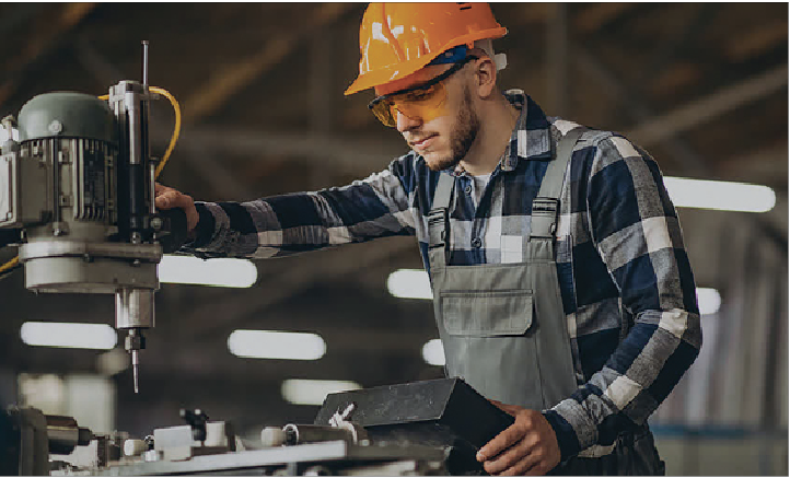 باید صنایع کوچک‌مقیاس‌ را تاب‌آور کنیم