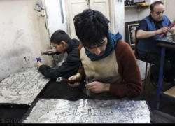 احیای هنرهای سنتی اصفهان با بازگشت شیوه شاگرد-استادی به هنرستان هنرهای زیبا