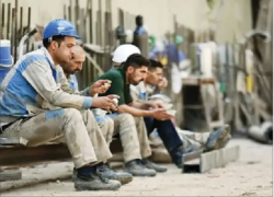 اشتغال غیررسمی در ایران؛ ۶۰ درصد بازار کار خارج از قانون کار