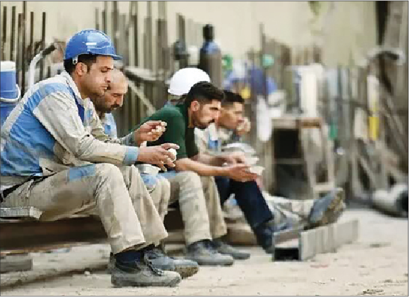 اشتغال غیررسمی در ایران؛ ۶۰ درصد بازار کار خارج از قانون کار