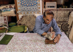 بحران در بازار صنایع دستی اصفهان؛ کاهش ۵ هزار میلیارد تومانی فروش و خطر تعطیلی کارگاه‌ها