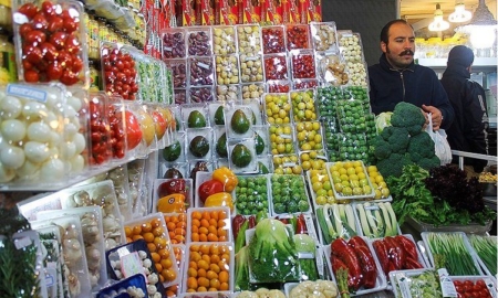 بررسی بازار مواد غذایی اصفهان | قیمت گوشت، میوه و آبزیان در تابستان ۱۴۰۴