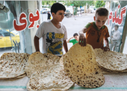 بحران نان در اصفهان؛ قطع یارانه، خروج ۵۰۰ نانوایی و افزایش ۶۰ درصدی قیمت