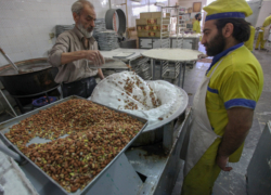 گز اصفهان؛ از سوغات محبوب تا کالایی گران‌قیمت در سبد خرید خانوارها
